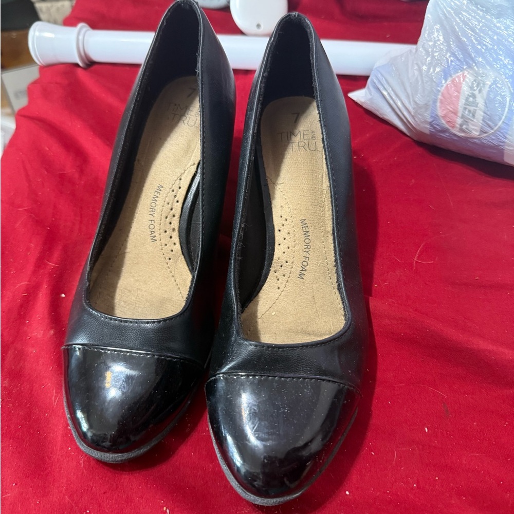 Time and Tru Black Heeled Pumps